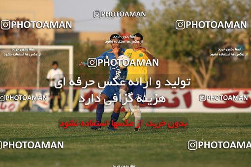 1156623, Abadan, [*parameter:4*], Iran Pro League، Persian Gulf Cup، 2010-11 season، First Leg، Week 14، Sanat Naft Abadan 2 v ۰ Esteghlal on 2010/11/04 at Takhti Stadium Abadan