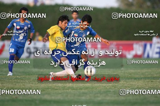 1156543, Abadan, [*parameter:4*], Iran Pro League، Persian Gulf Cup، 2010-11 season، First Leg، Week 14، Sanat Naft Abadan 2 v ۰ Esteghlal on 2010/11/04 at Takhti Stadium Abadan