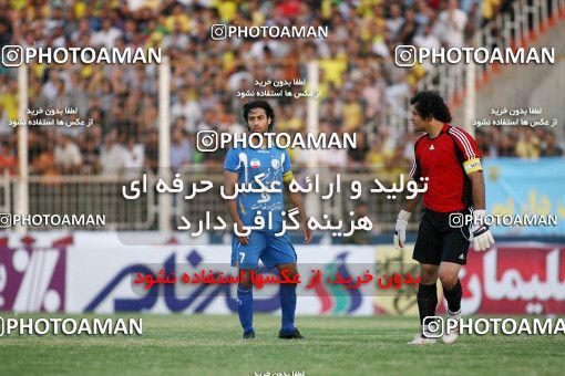 1156636, Abadan, [*parameter:4*], Iran Pro League، Persian Gulf Cup، 2010-11 season، First Leg، Week 14، Sanat Naft Abadan 2 v ۰ Esteghlal on 2010/11/04 at Takhti Stadium Abadan