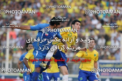 1156640, Abadan, [*parameter:4*], Iran Pro League، Persian Gulf Cup، 2010-11 season، First Leg، Week 14، Sanat Naft Abadan 2 v ۰ Esteghlal on 2010/11/04 at Takhti Stadium Abadan