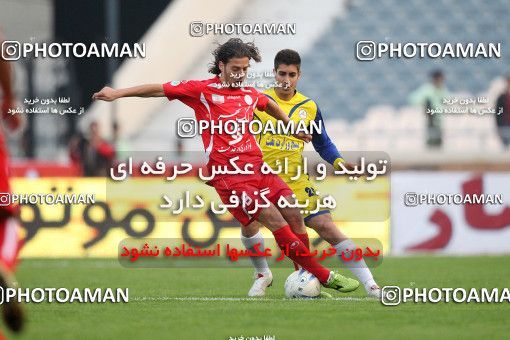 1156959, Tehran, [*parameter:4*], Iran Pro League، Persian Gulf Cup، 2010-11 season، First Leg، Week 14، Persepolis 3 v ۱ Naft Tehran on 2010/11/05 at Azadi Stadium