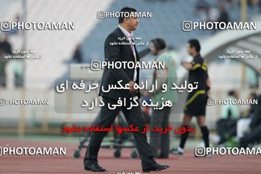 1156922, Tehran, [*parameter:4*], لیگ برتر فوتبال ایران، Persian Gulf Cup، Week 14، First Leg، Persepolis 3 v 1 Naft Tehran on 2010/11/05 at Azadi Stadium