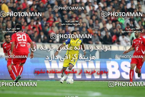 1157160, Tehran, [*parameter:4*], لیگ برتر فوتبال ایران، Persian Gulf Cup، Week 14، First Leg، Persepolis 3 v 1 Naft Tehran on 2010/11/05 at Azadi Stadium