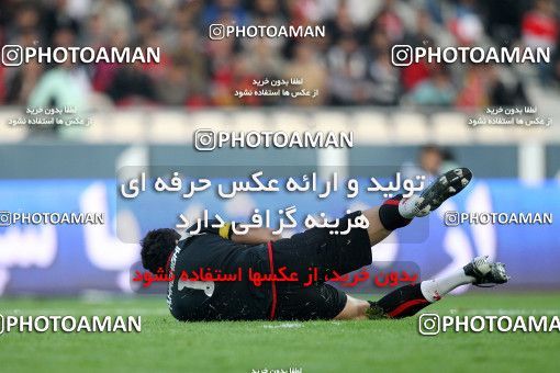 1157102, Tehran, [*parameter:4*], Iran Pro League، Persian Gulf Cup، 2010-11 season، First Leg، Week 14، Persepolis 3 v ۱ Naft Tehran on 2010/11/05 at Azadi Stadium