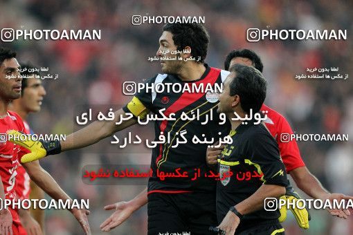 1157280, Tehran, [*parameter:4*], Iran Pro League، Persian Gulf Cup، 2010-11 season، First Leg، Week 14، Persepolis 3 v ۱ Naft Tehran on 2010/11/05 at Azadi Stadium