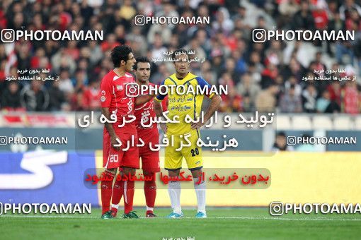 1156963, Tehran, [*parameter:4*], Iran Pro League، Persian Gulf Cup، 2010-11 season، First Leg، Week 14، Persepolis 3 v ۱ Naft Tehran on 2010/11/05 at Azadi Stadium