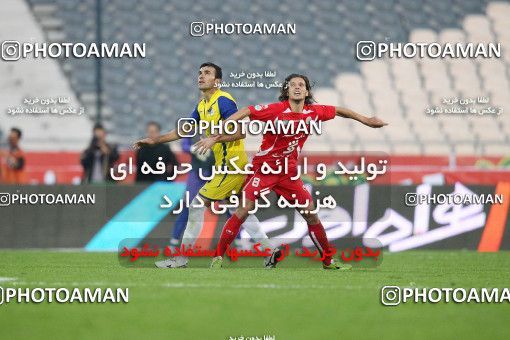 1156946, Tehran, [*parameter:4*], Iran Pro League، Persian Gulf Cup، 2010-11 season، First Leg، Week 14، Persepolis 3 v ۱ Naft Tehran on 2010/11/05 at Azadi Stadium