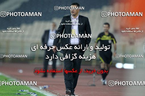 1156916, Tehran, [*parameter:4*], لیگ برتر فوتبال ایران، Persian Gulf Cup، Week 14، First Leg، Persepolis 3 v 1 Naft Tehran on 2010/11/05 at Azadi Stadium