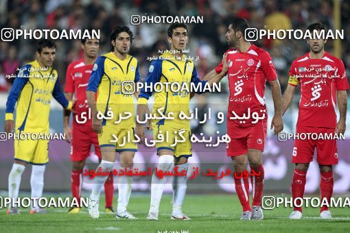 1156971, Tehran, [*parameter:4*], Iran Pro League، Persian Gulf Cup، 2010-11 season، First Leg، Week 14، Persepolis 3 v ۱ Naft Tehran on 2010/11/05 at Azadi Stadium