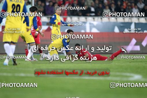 1157268, Tehran, [*parameter:4*], لیگ برتر فوتبال ایران، Persian Gulf Cup، Week 14، First Leg، Persepolis 3 v 1 Naft Tehran on 2010/11/05 at Azadi Stadium