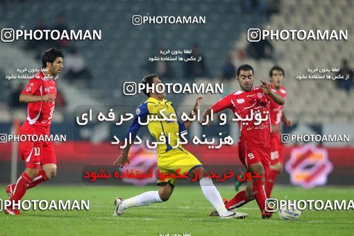 1157237, Tehran, [*parameter:4*], لیگ برتر فوتبال ایران، Persian Gulf Cup، Week 14، First Leg، Persepolis 3 v 1 Naft Tehran on 2010/11/05 at Azadi Stadium