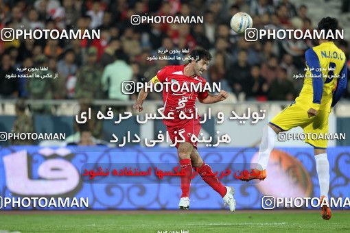 1157356, Tehran, [*parameter:4*], Iran Pro League، Persian Gulf Cup، 2010-11 season، First Leg، Week 14، Persepolis 3 v ۱ Naft Tehran on 2010/11/05 at Azadi Stadium