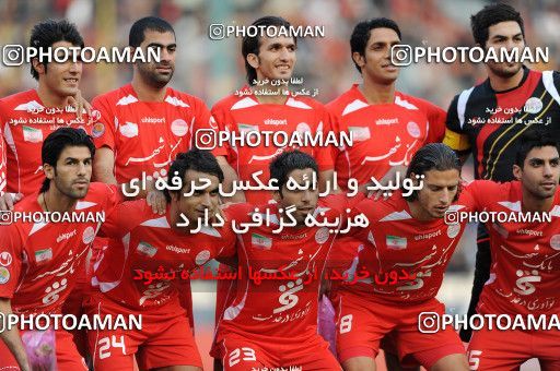 1156505, Tehran, [*parameter:4*], Iran Pro League، Persian Gulf Cup، 2010-11 season، First Leg، Week 14، Persepolis 3 v ۱ Naft Tehran on 2010/11/05 at Azadi Stadium