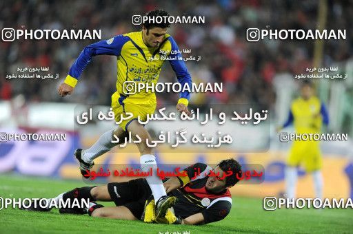 1156449, Tehran, [*parameter:4*], Iran Pro League، Persian Gulf Cup، 2010-11 season، First Leg، Week 14، Persepolis 3 v ۱ Naft Tehran on 2010/11/05 at Azadi Stadium