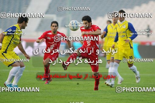 1156328, Tehran, [*parameter:4*], Iran Pro League، Persian Gulf Cup، 2010-11 season، First Leg، Week 14، Persepolis 3 v ۱ Naft Tehran on 2010/11/05 at Azadi Stadium