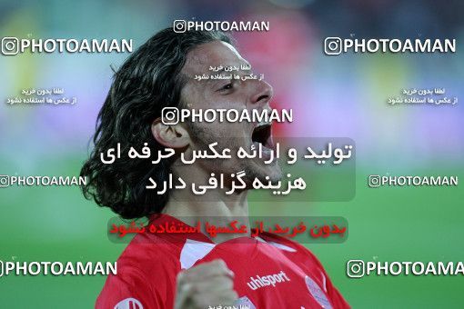 1156349, Tehran, [*parameter:4*], لیگ برتر فوتبال ایران، Persian Gulf Cup، Week 14، First Leg، Persepolis 3 v 1 Naft Tehran on 2010/11/05 at Azadi Stadium