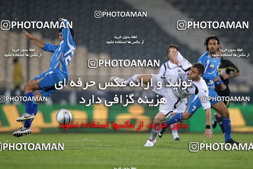 1161024, Tehran, [*parameter:4*], Iran Pro League، Persian Gulf Cup، 2010-11 season، First Leg، Week 15، Esteghlal 2 v ۱ Shahin Boushehr on 2010/11/12 at Azadi Stadium