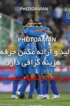 1161012, Tehran, [*parameter:4*], Iran Pro League، Persian Gulf Cup، 2010-11 season، First Leg، Week 15، Esteghlal 2 v ۱ Shahin Boushehr on 2010/11/12 at Azadi Stadium