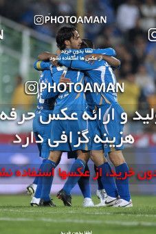 1160981, Tehran, [*parameter:4*], Iran Pro League، Persian Gulf Cup، 2010-11 season، First Leg، Week 15، Esteghlal 2 v ۱ Shahin Boushehr on 2010/11/12 at Azadi Stadium