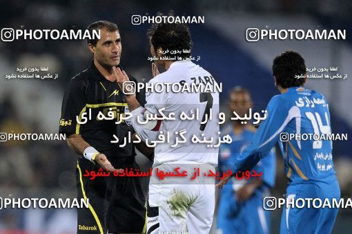 1160945, Tehran, [*parameter:4*], Iran Pro League، Persian Gulf Cup، 2010-11 season، First Leg، Week 15، Esteghlal 2 v ۱ Shahin Boushehr on 2010/11/12 at Azadi Stadium