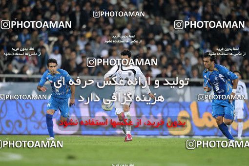 1161433, Tehran, [*parameter:4*], Iran Pro League، Persian Gulf Cup، 2010-11 season، First Leg، Week 15، Esteghlal 2 v ۱ Shahin Boushehr on 2010/11/12 at Azadi Stadium