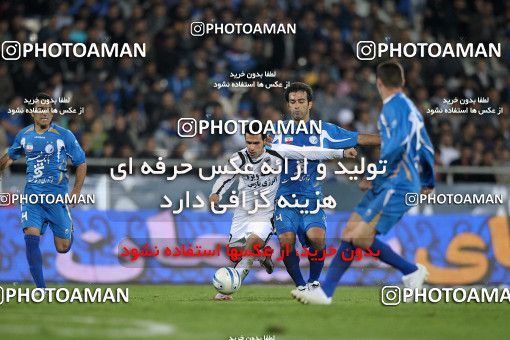 1161281, Tehran, [*parameter:4*], Iran Pro League، Persian Gulf Cup، 2010-11 season، First Leg، Week 15، Esteghlal 2 v ۱ Shahin Boushehr on 2010/11/12 at Azadi Stadium