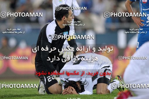 1161061, Tehran, [*parameter:4*], لیگ برتر فوتبال ایران، Persian Gulf Cup، Week 15، First Leg، Esteghlal 2 v 1 Shahin Boushehr on 2010/11/12 at Azadi Stadium