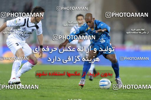 1161477, Tehran, [*parameter:4*], Iran Pro League، Persian Gulf Cup، 2010-11 season، First Leg، Week 15، Esteghlal 2 v ۱ Shahin Boushehr on 2010/11/12 at Azadi Stadium