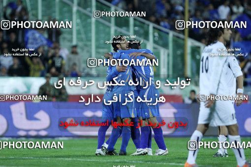 1161610, Tehran, [*parameter:4*], Iran Pro League، Persian Gulf Cup، 2010-11 season، First Leg، Week 15، Esteghlal 2 v ۱ Shahin Boushehr on 2010/11/12 at Azadi Stadium