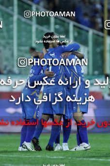 1161612, Tehran, [*parameter:4*], Iran Pro League، Persian Gulf Cup، 2010-11 season، First Leg، Week 15، Esteghlal 2 v ۱ Shahin Boushehr on 2010/11/12 at Azadi Stadium