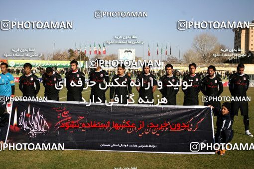 1167170, Hamedan, [*parameter:4*], Iran Pro League، Persian Gulf Cup، 2010-11 season، Second Leg، Week 19، Pas ۱ v ۱ Steel Azin on 2010/12/19 at Qods Stadium