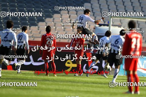 1167434, Tehran, Iran, Iran Pro League، Persian Gulf Cup، 2010-11 season، Second Leg، Week 19، Persepolis ۱ v 4 Saba Qom on 2010/12/19 at Azadi Stadium