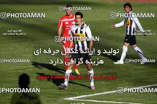 1167453, Tehran, Iran, لیگ برتر فوتبال ایران، Persian Gulf Cup، Week 19، Second Leg، Persepolis 1 v 4 Saba Qom on 2010/12/19 at Azadi Stadium