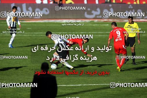 1167404, Tehran, Iran, Iran Pro League، Persian Gulf Cup، 2010-11 season، Second Leg، Week 19، Persepolis ۱ v 4 Saba Qom on 2010/12/19 at Azadi Stadium