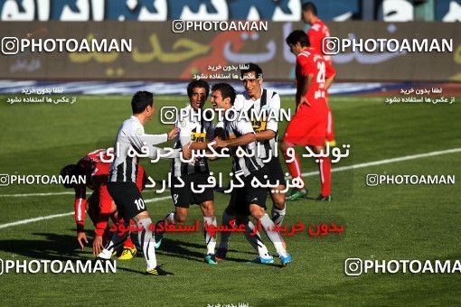 1167246, Tehran, Iran, لیگ برتر فوتبال ایران، Persian Gulf Cup، Week 19، Second Leg، Persepolis 1 v 4 Saba Qom on 2010/12/19 at Azadi Stadium