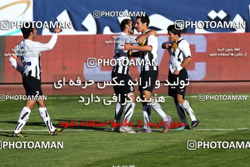 1167490, Tehran, Iran, Iran Pro League، Persian Gulf Cup، 2010-11 season، Second Leg، Week 19، Persepolis ۱ v 4 Saba Qom on 2010/12/19 at Azadi Stadium