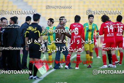 1167823, Tehran, [*parameter:4*], Iran Pro League، Persian Gulf Cup، 2010-11 season، Second Leg، Week 19، Rah Ahan ۰ v ۱ Tractor S.C. on 2010/12/19 at Takhti Stadium