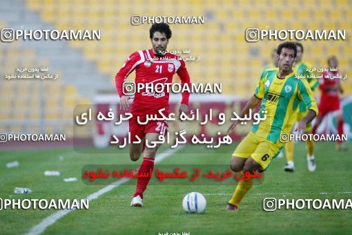 1167927, Tehran, [*parameter:4*], Iran Pro League، Persian Gulf Cup، 2010-11 season، Second Leg، Week 19، Rah Ahan ۰ v ۱ Tractor S.C. on 2010/12/19 at Takhti Stadium