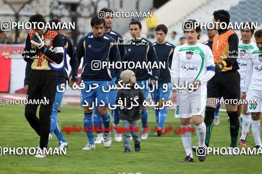 1168236, Tehran, Iran, Iran Pro League، Persian Gulf Cup، 2010-11 season، Second Leg، Week 20، Esteghlal ۱ v 2 Zob Ahan Esfahan on 2010/12/23 at Azadi Stadium