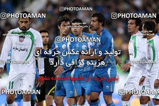 1168237, Tehran, Iran, Iran Pro League، Persian Gulf Cup، 2010-11 season، Second Leg، Week 20، Esteghlal ۱ v 2 Zob Ahan Esfahan on 2010/12/23 at Azadi Stadium