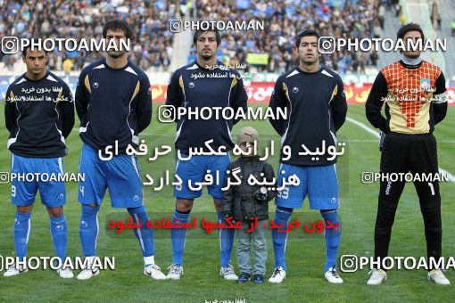 1168589, Tehran, Iran, Iran Pro League، Persian Gulf Cup، 2010-11 season، Second Leg، Week 20، Esteghlal ۱ v 2 Zob Ahan Esfahan on 2010/12/23 at Azadi Stadium