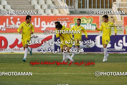 1168772, Tehran, [*parameter:4*], Iran Pro League، Persian Gulf Cup، 2010-11 season، Second Leg، Week 20، Naft Tehran 2 v 2 Steel Azin on 2010/12/23 at Shahid Dastgerdi Stadium