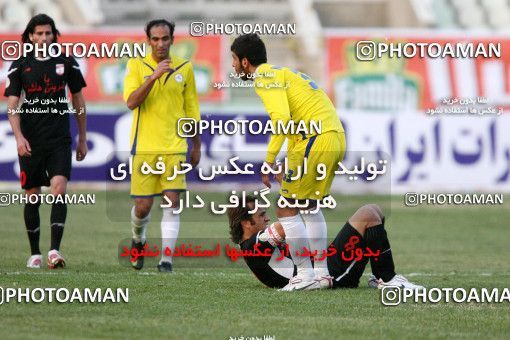 1168919, Tehran, [*parameter:4*], Iran Pro League، Persian Gulf Cup، 2010-11 season، Second Leg، Week 20، Naft Tehran 2 v 2 Steel Azin on 2010/12/23 at Shahid Dastgerdi Stadium