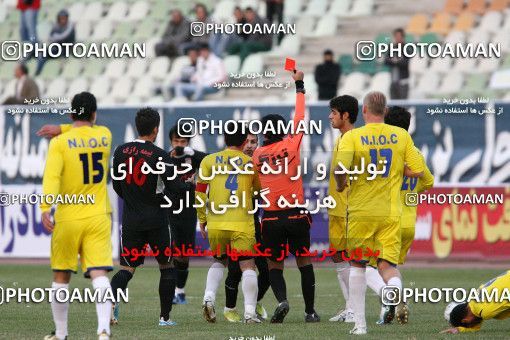 1168828, Tehran, [*parameter:4*], Iran Pro League، Persian Gulf Cup، 2010-11 season، Second Leg، Week 20، Naft Tehran 2 v 2 Steel Azin on 2010/12/23 at Shahid Dastgerdi Stadium