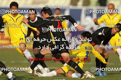 1168995, Tehran, [*parameter:4*], Iran Pro League، Persian Gulf Cup، 2010-11 season، Second Leg، Week 20، Naft Tehran 2 v 2 Steel Azin on 2010/12/23 at Shahid Dastgerdi Stadium