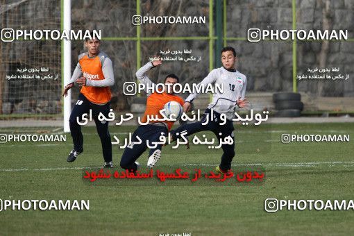 1169939, Tehran, , Persepolis Football Team Training Session on 2011/01/29 at Derafshifar Stadium