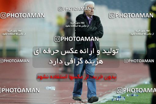 1171105, Tehran, [*parameter:4*], لیگ برتر فوتبال ایران، Persian Gulf Cup، Week 21، Second Leg، Persepolis 2 v 0 Sanat Naft Abadan on 2011/02/05 at Azadi Stadium