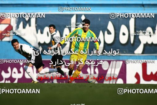 1171913, Tehran, Iran, Iran Pro League، Persian Gulf Cup، 2010-11 season، Second Leg، Week 21، Rah Ahan ۰ v 2 Saba Qom on 2011/02/05 at Ekbatan Stadium