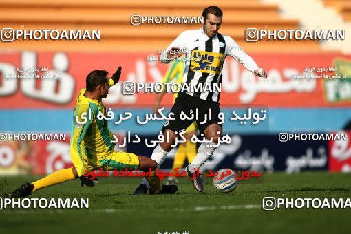 1171930, Tehran, Iran, لیگ برتر فوتبال ایران، Persian Gulf Cup، Week 21، Second Leg، Rah Ahan 0 v 2 Saba Qom on 2011/02/05 at Ekbatan Stadium