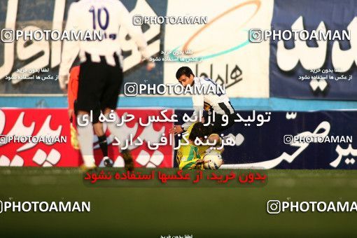 1171964, Tehran, Iran, لیگ برتر فوتبال ایران، Persian Gulf Cup، Week 21، Second Leg، Rah Ahan 0 v 2 Saba Qom on 2011/02/05 at Ekbatan Stadium